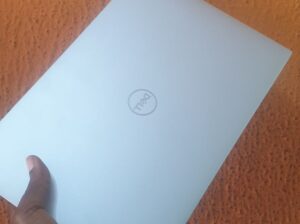 Dell XPS 13