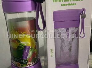 Rechargeable portable juicer
