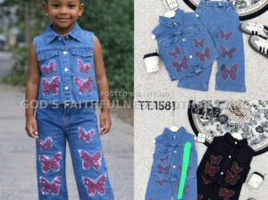 Children Jean up and down